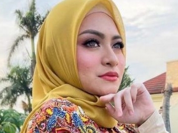 Video Syur Dengan Manajer Viral, Nathalie Holscher Santai