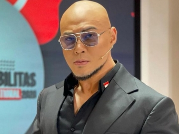 Deddy Corbuzier Teteskan Air Mata Saat Bertemu Sosok Ini, Kenang Momen 20 Tahun Silam