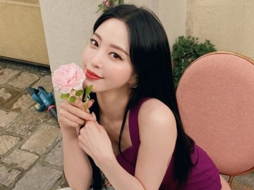 Terlibat Banyak Kontroversi, Han Ye Seul Unggah Foto Manis Sang Kekasih