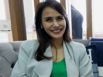 Rezky Aditya Mangkir Sidang Lagi, Wenny Ariani Capek