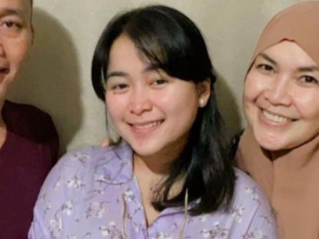 Kena Covid-19 Kedua Kalinya, Adik Ayu Ting Ting Banjir Doa Netter