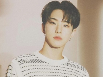 Hoshi SEVENTEEN Buka Akun Instagram, Unggahan Perdana Bikin Adem