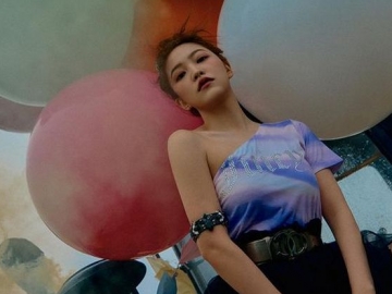 Ungkap Cinta Pada Ariana Grande, Sebutan 'Ari Unnie' dari Yeri Bikin Member Red Velvet Ikut Syok