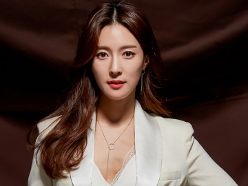 Pemeran Kakak Rowoon di 'She Would Never Know', Wang Bit Na Pamer Bingsoo Jutaan Rupiah