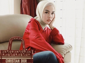 Medina Zein Dituding Jualan Tas KW ke Artis, Influencer Ini Beri Bukti