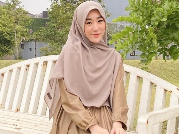 Larissa Chou Eks Alvin Faiz Pamer Buket Bunga, Sudah Punya Gebetan Baru?