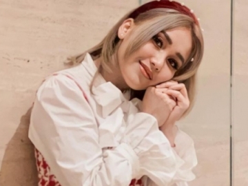 'KD' Laporkan Balik Ayu Ting Ting Karena Anaknya Tertekan