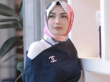 Disebut Tetap Ceria Meski Jalani Kemoterapi, Imel Putri Berurai Air Mata: Bohong Banget!