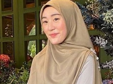   Larissa Chou Sindir Balik Haters yang Kepo Kehidupan Pribadinya