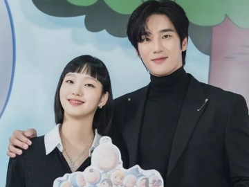 Kim Go Eun-Ahn Bo Young Bocorkan Soal Love Line dan Chemistry Apik di 'Yumi's Cells'