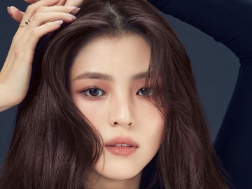 Manglingi Di 'My Name', Gaya Han So Hee Tak Kalah Badass Dalam Deretan Potret Ini