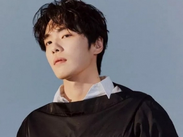 Akhirnya Kembali Muncul, Kim Jung Hyun Tulis Surat Panjang untuk Fans Usai Kontroversi Besarnya