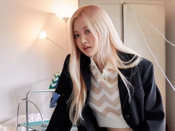 Direktur Kreatif YSL Anthony Vaccarello Ungkap Alasan Pilih Rose Jadi Brand Ambassador