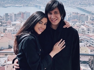 Kerap Pamer Kemesraan Bareng Istri, Kevin Aprilio Ungkap Dapat Teguran Ini dari Addie MS