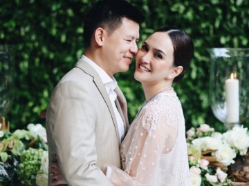 Jarang Pajang Foto Bareng Suami, Shandy Aulia Sempat Ungkap Alasannya Gara-gara Ini