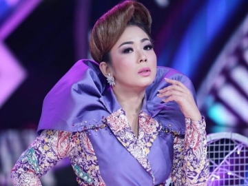 Tak Segan Parodikan Revi Mariska Saat Wawancara, Ekspresi Soimah Langsung Disorot