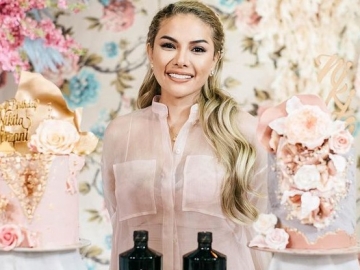 Nikita Mirzani Pakai Piyama Saat Datang ke Podcast Deddy Corbuzier, Harganya Fantastis!