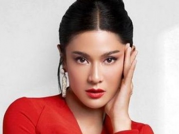 Dian Sastro Sempat Dicurigai Keluarga Saat Pilih Menjadi Muslim