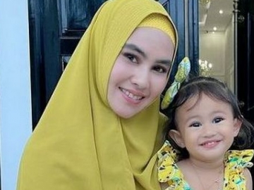 Sosok Suami Selalu Buat Kartika Putri Tetap Tenang