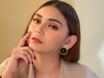  Bukan Obrolan Intim, Thalita Latief Sebut Hanya Bahas Sepak Bola