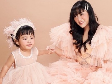 Rayakan Ultah Chava Bareng Niko Al Hakim, Aura Rachel Vennya Disebut Bersinar