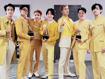 BTS Pecahkan Rekor Raih Daesang, Outfit Hadiri AMA 2021 Tuai Perdebatan