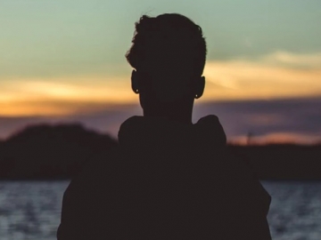 Muncul Rumor Aktor K Baru, Dituduh Tinggalkan Pacar saat Hamil