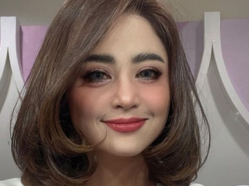 Dewi Persik Semangat Bangun Bisnis Martabak