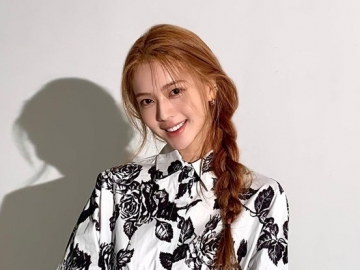 7 Potret Flawless Roh Jeong Eui, Cocok Perankan Idol Top Di 'Our Beloved Summer'