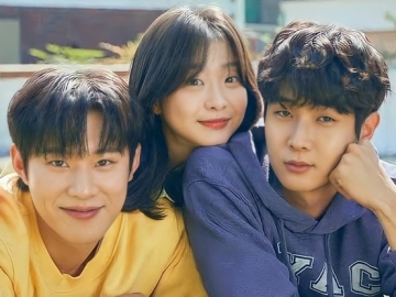 Konferensi Pers, Kocaknya Kim Da Mi 'Orang Ketiga' di Pose Romantis Choi Woo Shik-Kim Sung Cheol