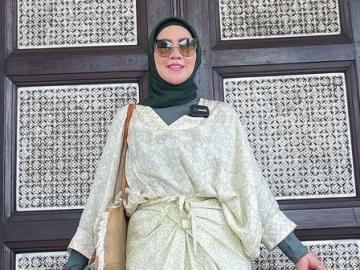 Pamer Kemesraan, Venna Melinda Diminta 'Melek' Hingga Diingatkan Soal Sikap 'Buruk' Ferry Irawan