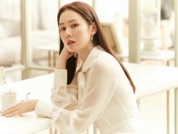 Bikin Fans Penasaran, JTBC Spill Penampilan Son Ye Jin Jadi Dokter Cantik di Drama '39'