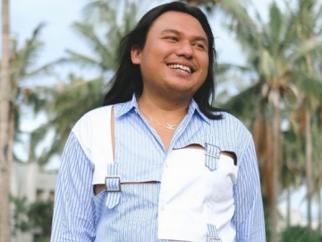 Keanu Agl Nangis Sesenggukan Saat Kenang Kebaikan Laura Anna Semasa Hidup