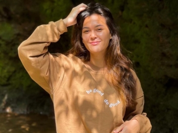 Rebecca Tamara Minta Maaf Usai Syuting di Posko Pengungsian Semeru, Masih Kena Hujat?