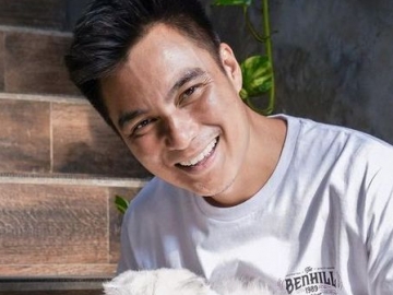   Baim Wong Seram Mendadak Banyak Ular di Rumahnya