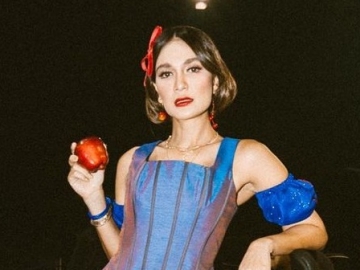 Luna Maya Basah-basahan Kenakan Bikini di Alam Bebas, Decak Kagum Berhamburan