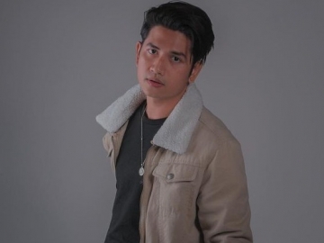 Zikri Daulay Akui Salah Usai Video Berciuman dengan Ayu Aulia Viral: Khilaf!