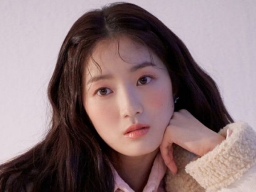 Kim Hye Yoon Ungkap Rasanya Akting Bareng Taecyeon dan Masih Belum Puas dengan Aktingnya