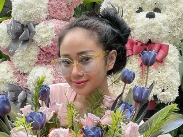 Sebut Fuji 'Pelakor', Denise Chariesta Kasihani Hingga Puji Kecantikan Chika