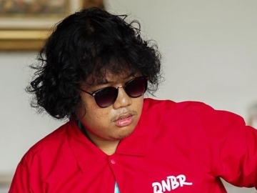 'Nemplok' ke Pedangdut Cantik Ini, Marshel Widianto Sukses Bikin Iri Kaum Adam 