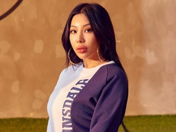 Jessi Kode 'Menyesal' Operasi Payudara usai Bahas Pakai Baju Anggun Nan Gemas Apink