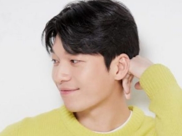 Wi Ha Joon Bahas Perannya Jadi K di 'Bad and Crazy' dan Banggakan Kerja Timnya Bareng Lee Dong Wook