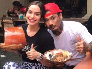 Curhatan Hati Jerinx SID Tak Bisa Rayakan Valentine Bareng Nora Alexandra