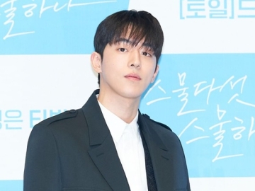 Kebetulan Bak Takdir, Nam Joo Hyuk Lakukan Adegan Mirip di '2521' dan 'Weightlifting Kim Bok Joo'!