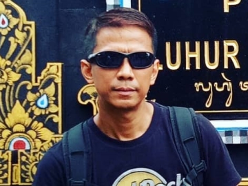 Sang Ayah Meninggal, Doddy Sudrajat Bukan Kirim Doa Malah Asyik Main Ponsel?