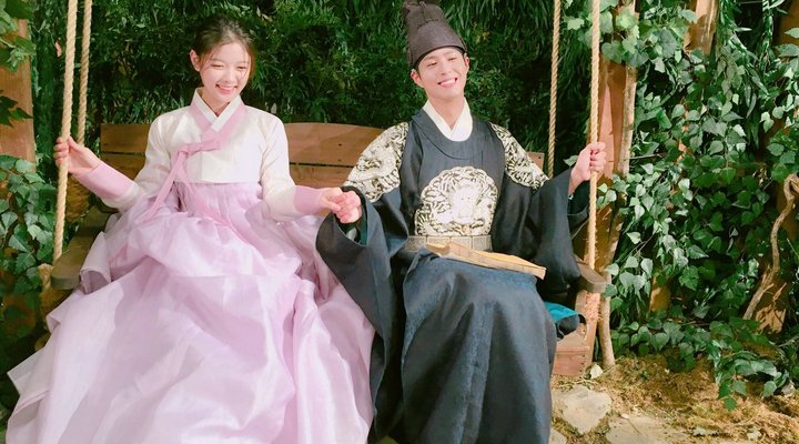 Mudah Akrab Dengan Orang Lain