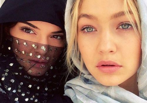Kendall Jenner & Gigi Hadid