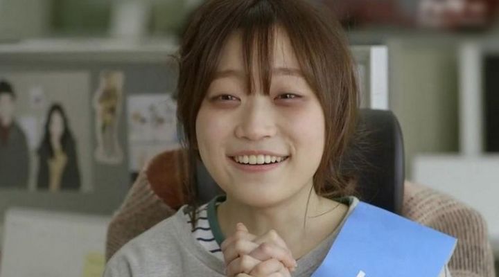 Foto: Nonton 'Descendants of the Sun' Maraton, Gadis di Tiongkok Nyaris Buta