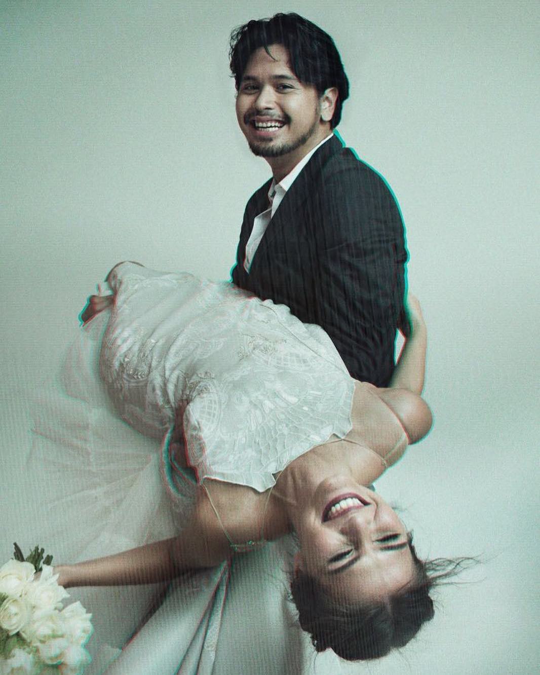  Mesra Saat Jalani Pemotretan