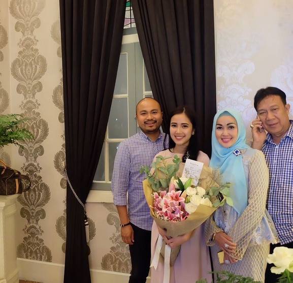 Pacaran dengan Afif Kalla